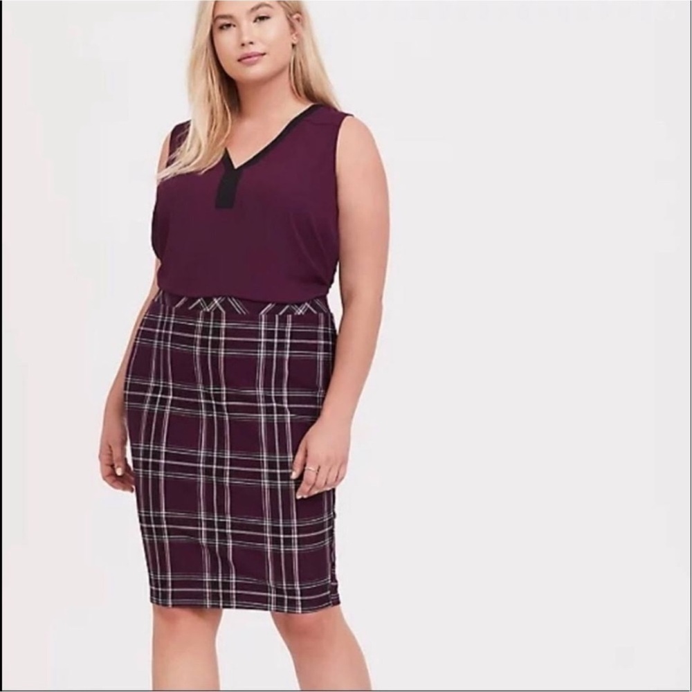 Torrid Chick Red Pencil Skirt Knee-Length Size 4X